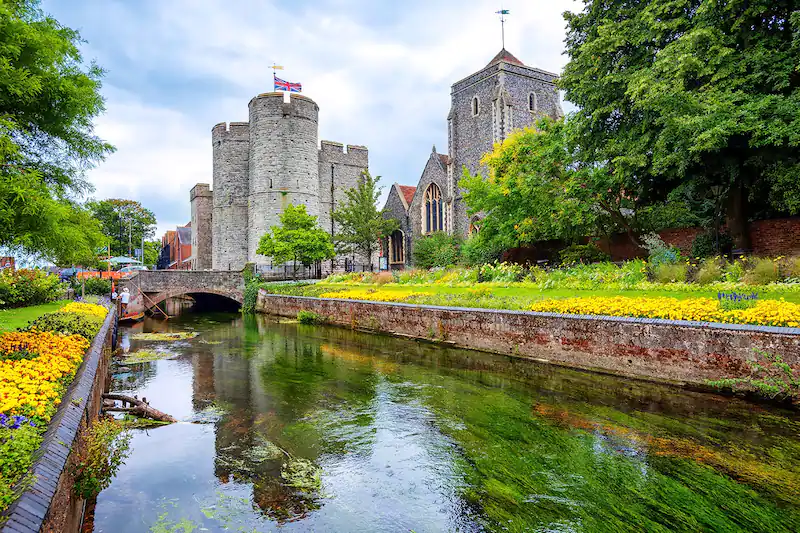 canterbury accommodation guide